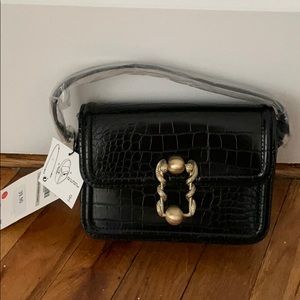Black belt bag
